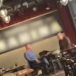 PAJTIĆ SE ŽALI NA UDBU I NA VEŠTAČKU INTELIGENCIJU, FOTOGRAFIJE GA DEMANTUJU: Pogledajte kako je dogovarao „scenario“ i donošenje „DRAMATIČNIH ODLUKA“ (FOTO)